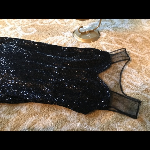 Very beautiful Windsor dress - Picture 3 of 6